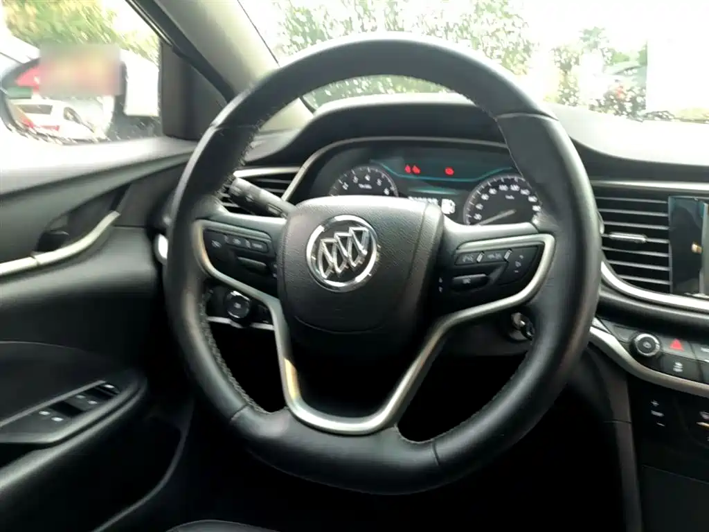 Buick Excelle 2020 — фото 11