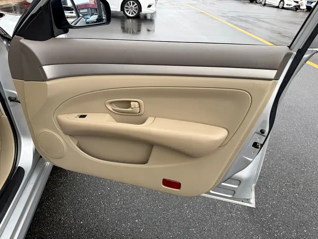 Nissan Sylphy 2019 — фото 17