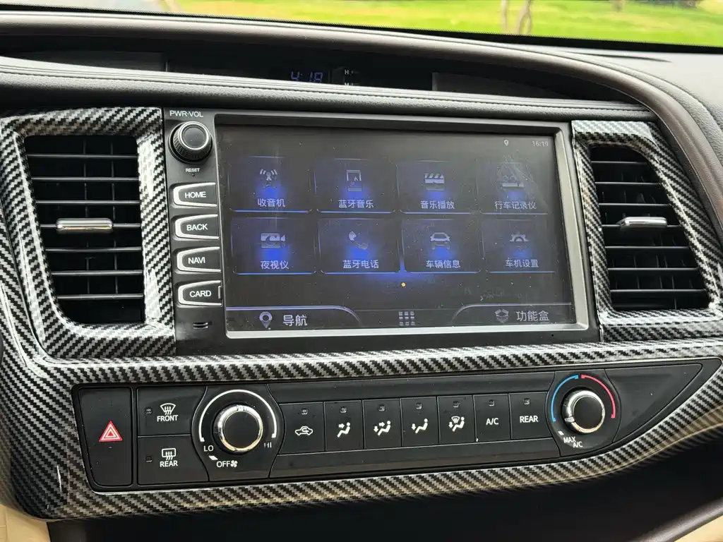 Toyota Highlander 2020 — фото 17