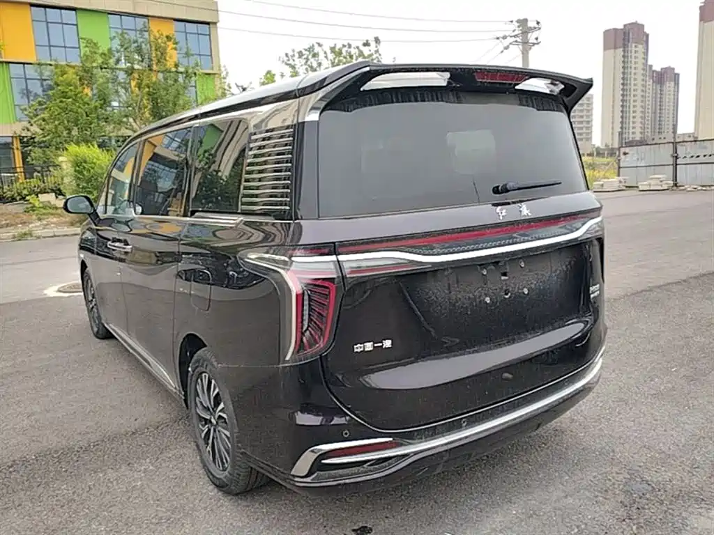 Hongqi HQ9 PHEV 2024 — фото 5