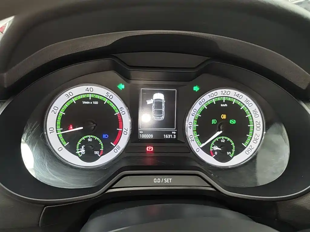 Skoda Octavia 2019 — фото 12