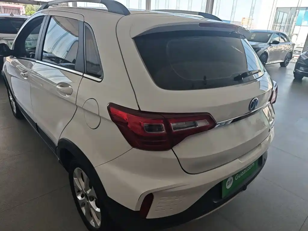 BAIC New Energy EC5 2021