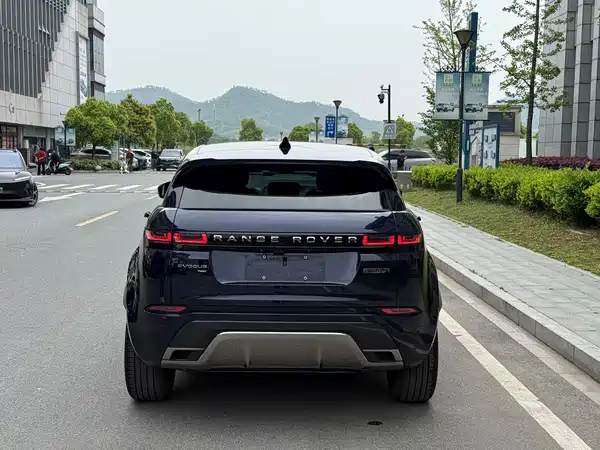 Land Rover Range Rover Evoque 2021
