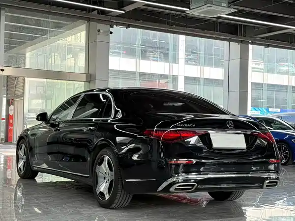 Mercedes-Benz Maybach S-Class 2023