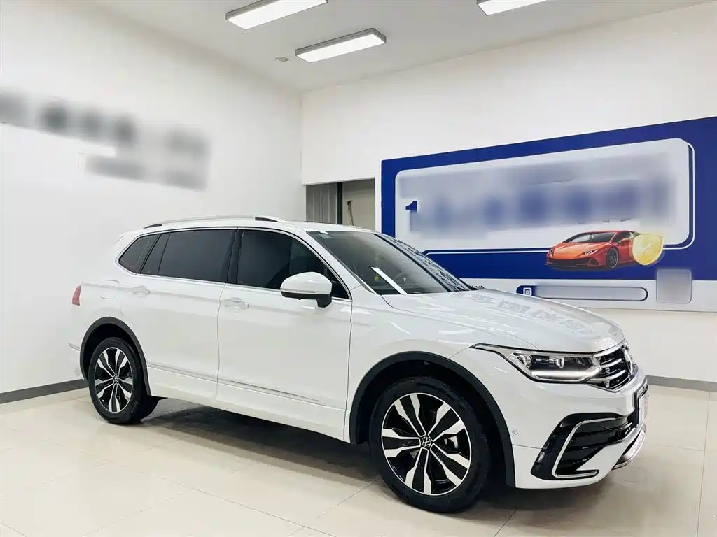 Volkswagen Tiguan L 2025 — фото 9