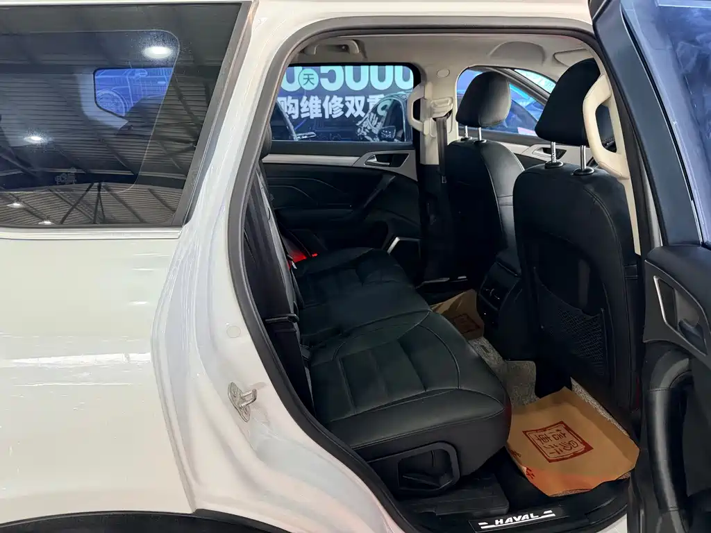 Haval H7 2017 — фото 14