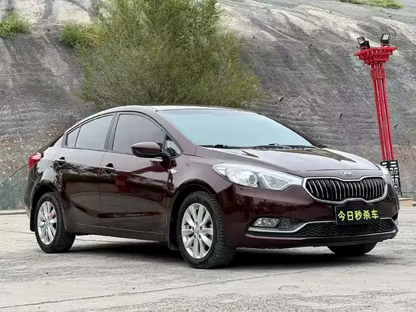 Kia K3 2013