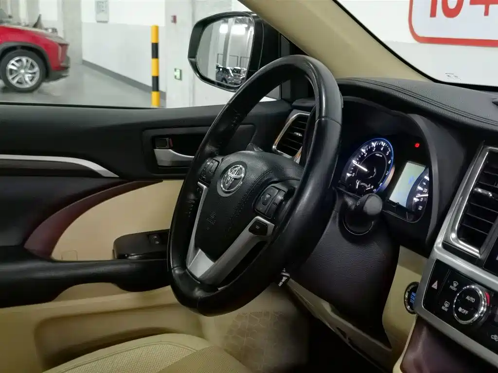 Toyota Highlander 2015 — фото 22