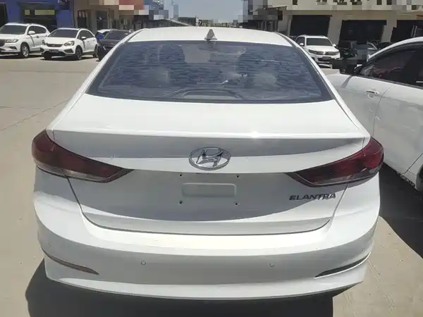 Hyundai Celesta 2016