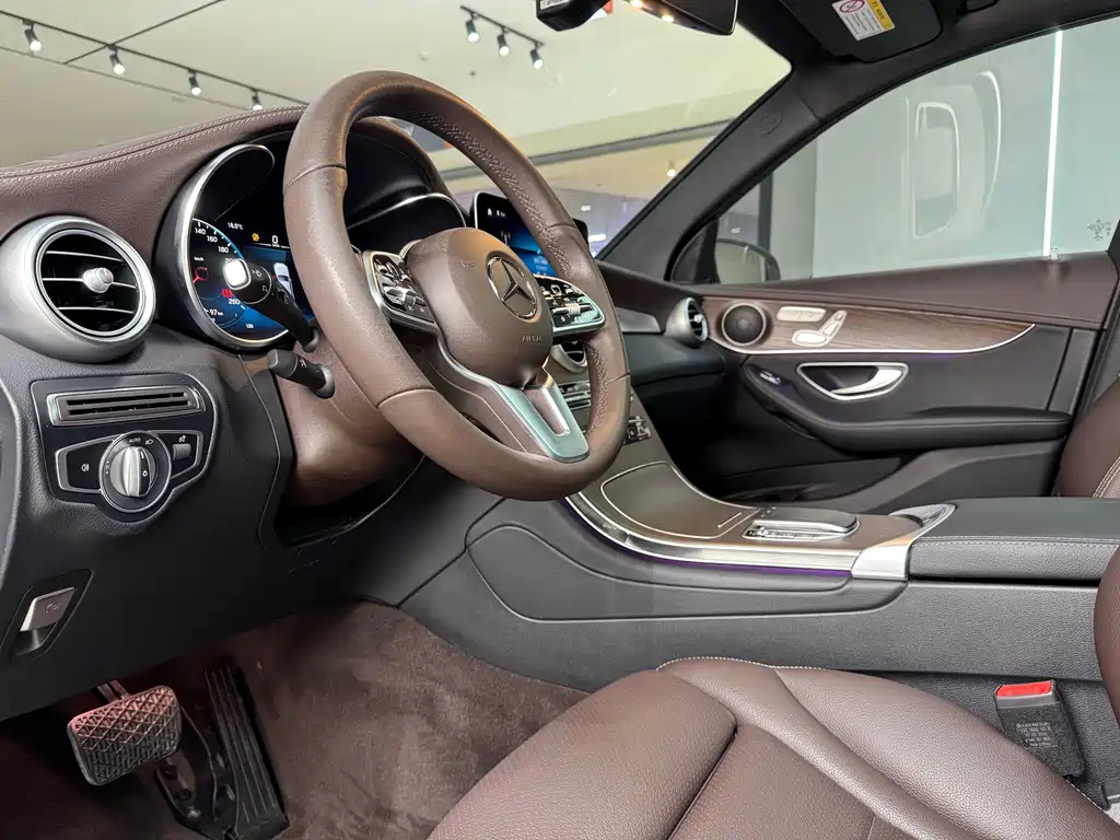 Mercedes-Benz GLC 2022 — фото 18