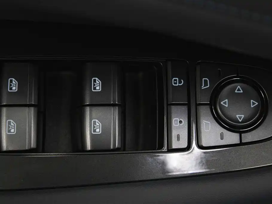 BYD Seal 06GT 2025 — фото 24