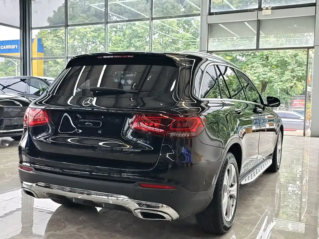Mercedes-Benz GLC 2020 — фото 20