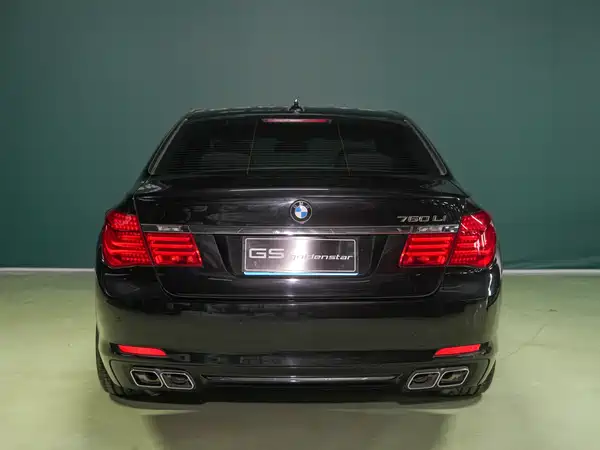 BMW 7 Series 2010