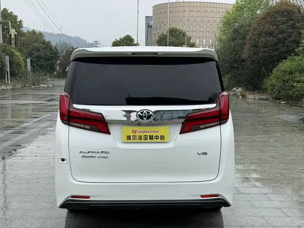 Toyota Alphard 2019 — фото 6