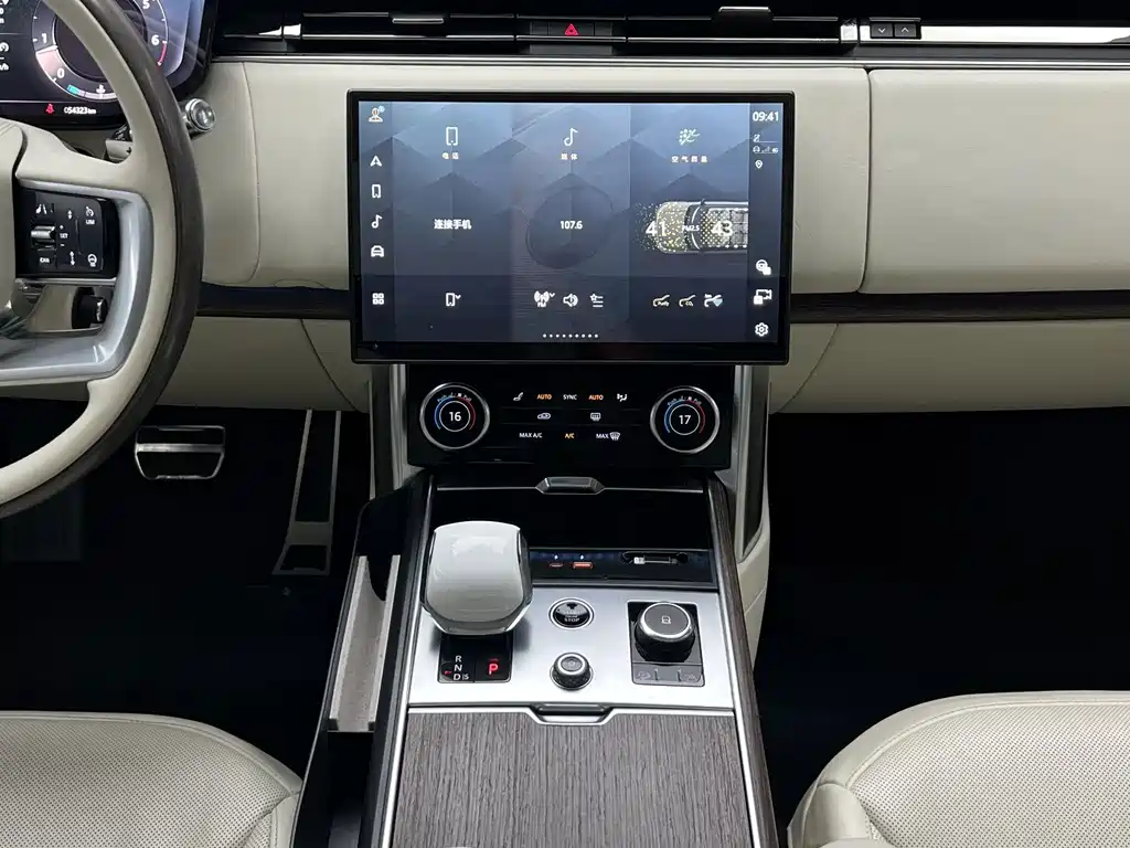 Land Rover Range Rover 2022 — фото 28