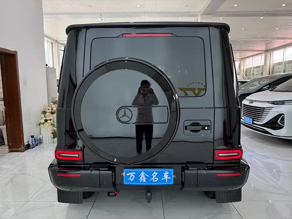 Mercedes-Benz G-Class 2023 — фото 18
