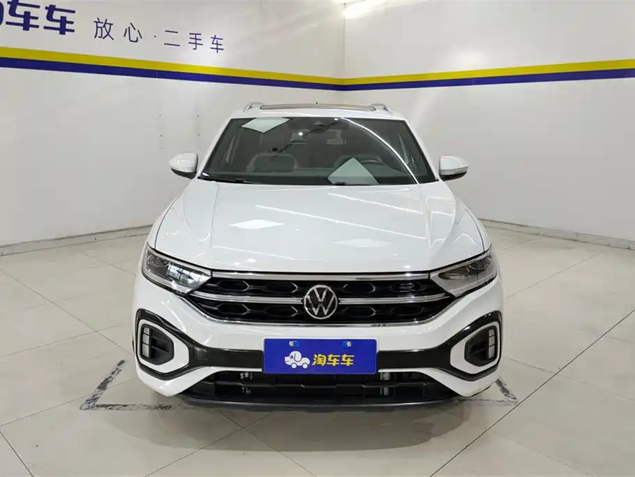 Volkswagen T-Roc 2023 — фото 2