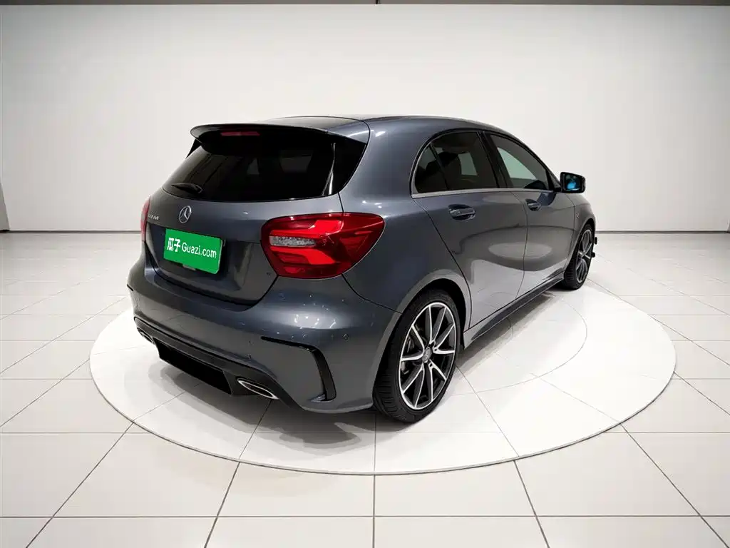 Mercedes-Benz A-Class AMG 2017 — фото 6