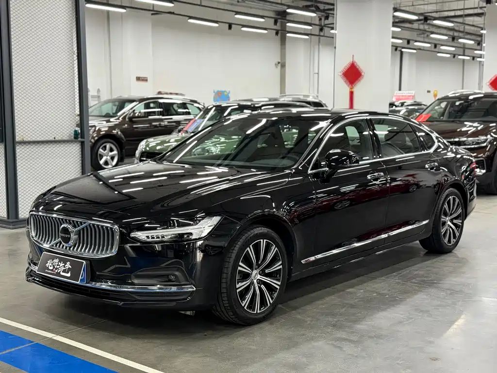 Volvo S90 2021 — фото 1