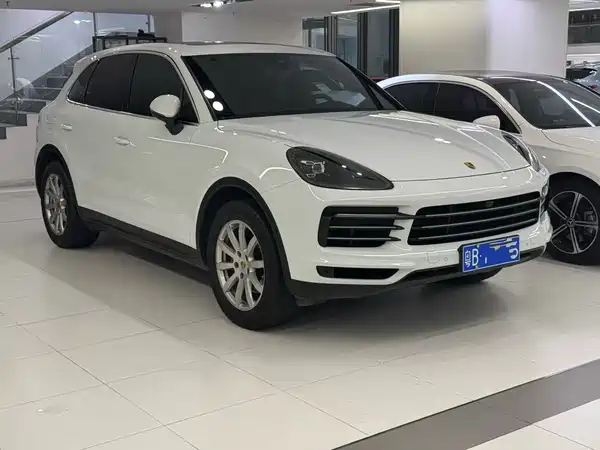 Porsche Cayenne 2020