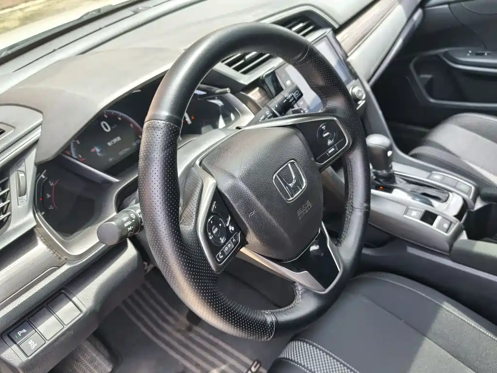 Honda Civic 2021 — фото 14