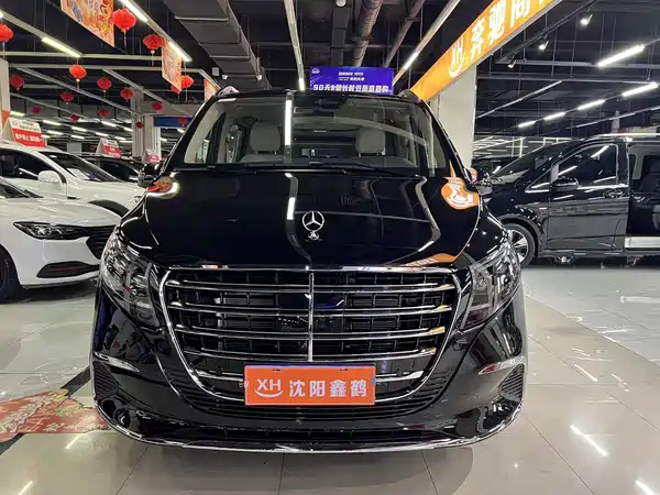Mercedes-Benz Vito 2025