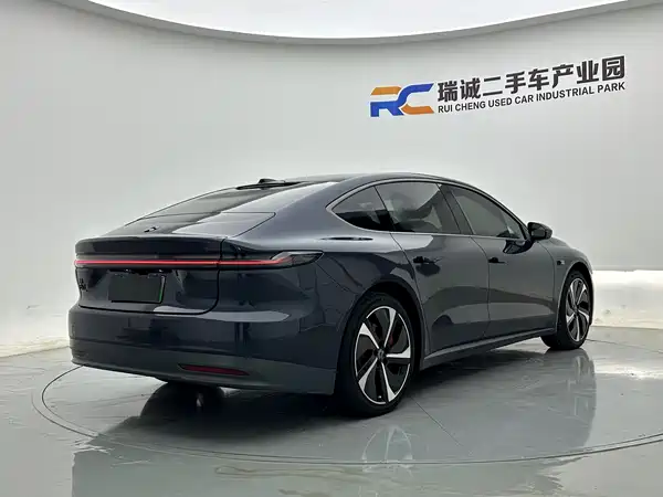 NIO ET7 2022