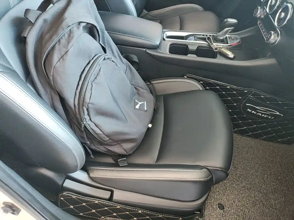 Nissan Sylphy 2020 — фото 25