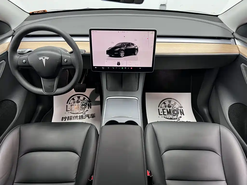 Tesla Model Y 2022 — фото 23
