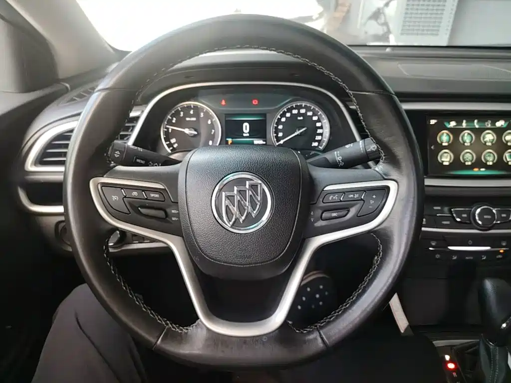 Buick Excelle 2020 — фото 11