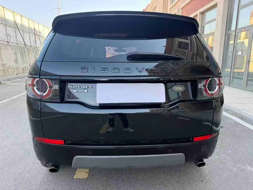 Land Rover Discovery Sport 2017 — фото 13