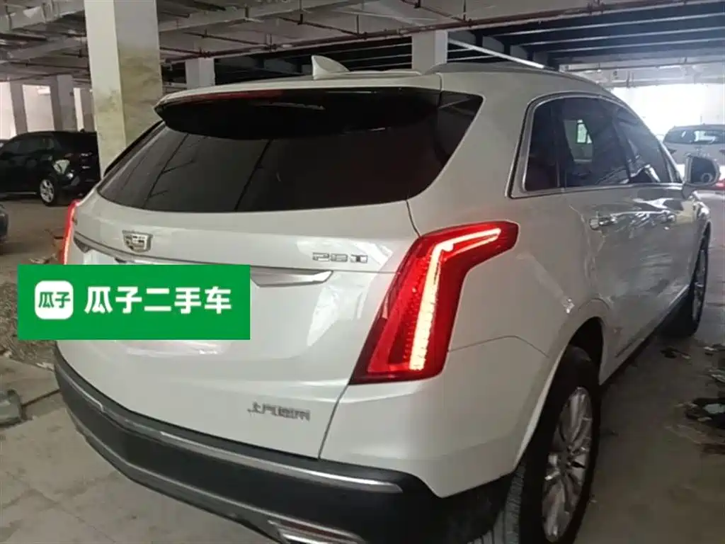 Cadillac XT5 2024 — фото 7