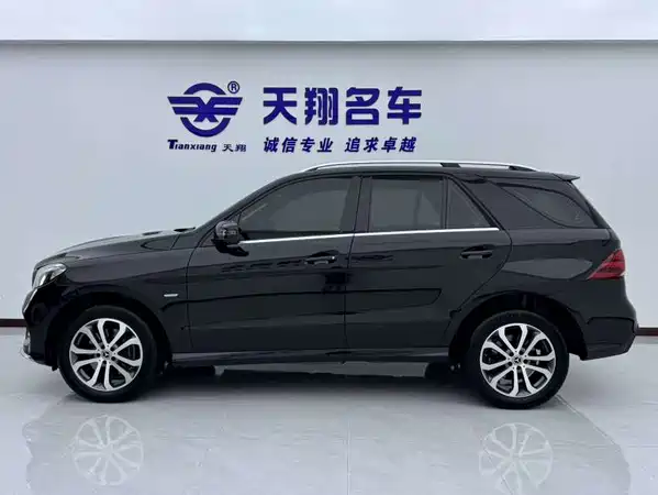 Mercedes-Benz GLE 2018