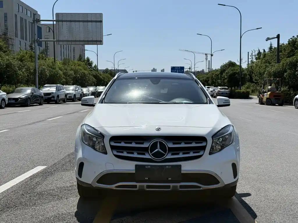 Mercedes-Benz GLA 2018