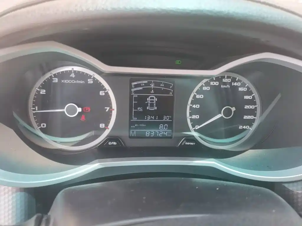 Geely Emgrand GS 2018 — фото 12