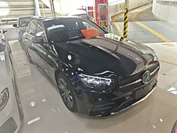 Mercedes-Benz E-Class 2023