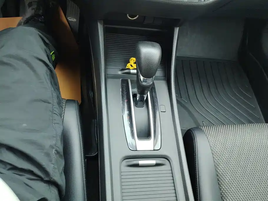 Honda Jade 2018 — фото 16