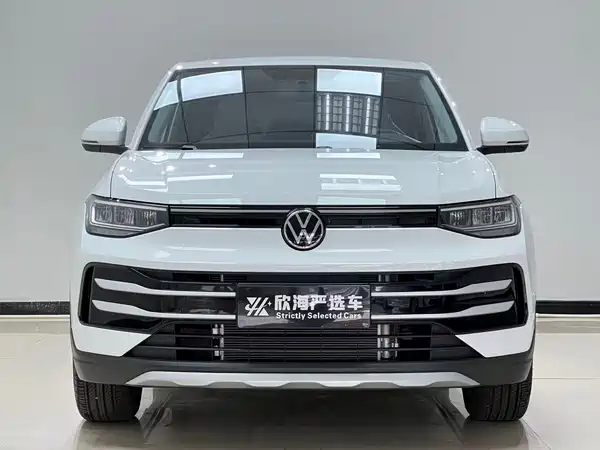 Volkswagen Tharu 2025