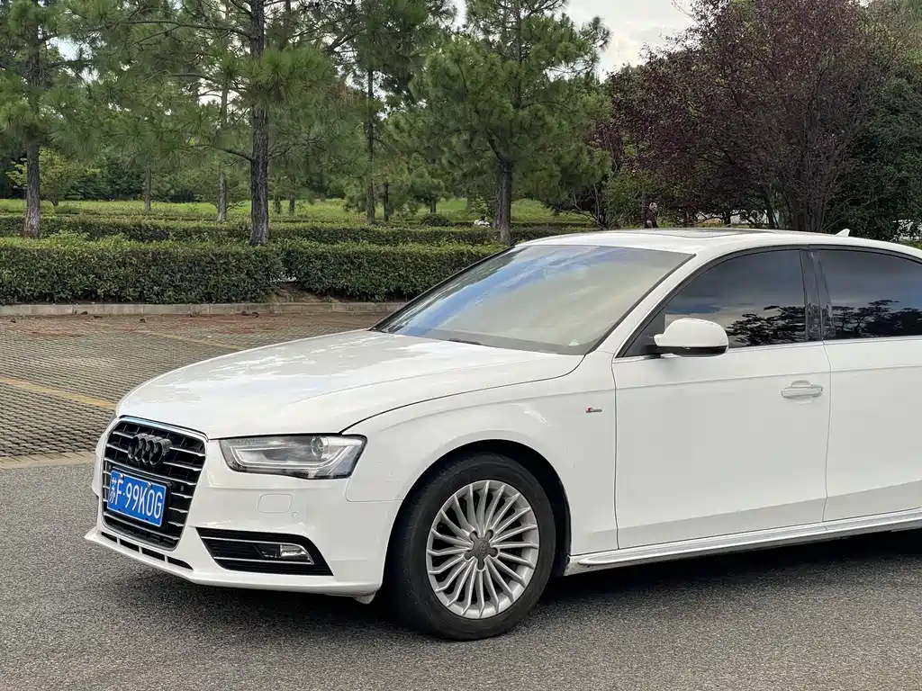 Audi A4L 2016 — фото 17