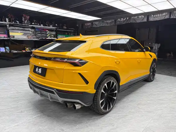 Lamborghini Urus 2019