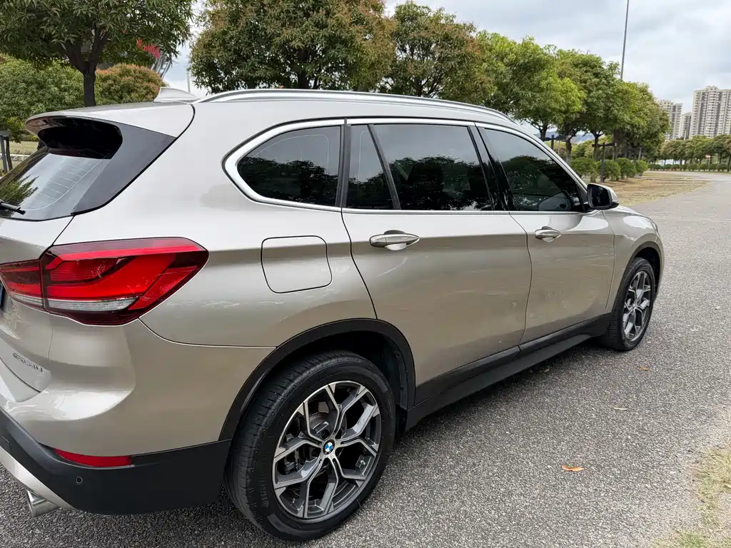 BMW X1 2021 — фото 19