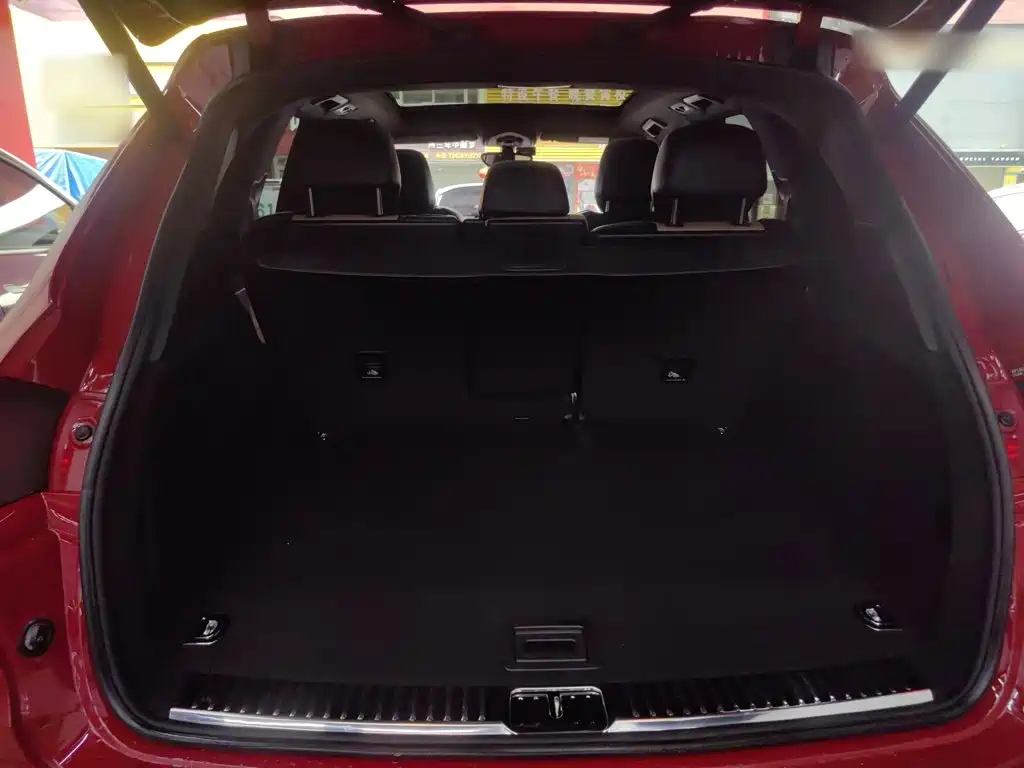 Porsche Cayenne 2016 — фото 12