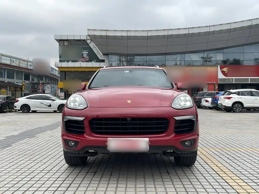 Porsche Cayenne 2016 — фото 19
