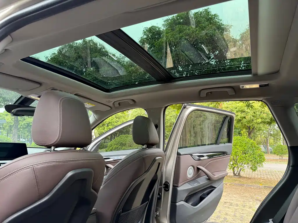 BMW X1 2021 — фото 10