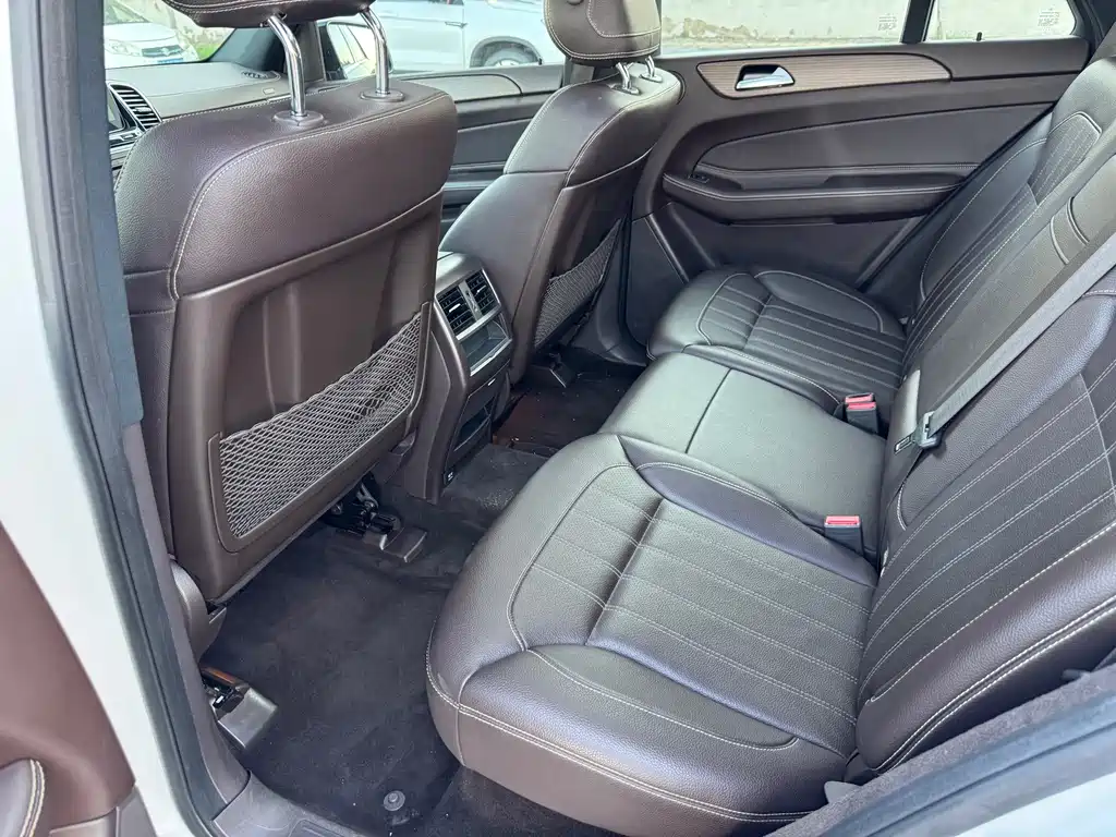 Mercedes-Benz GLE 2018 — фото 10