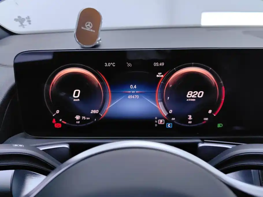 Mercedes-Benz GLB 2023 — фото 14