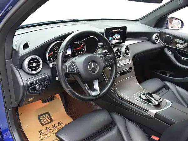 Mercedes-Benz GLC 2019