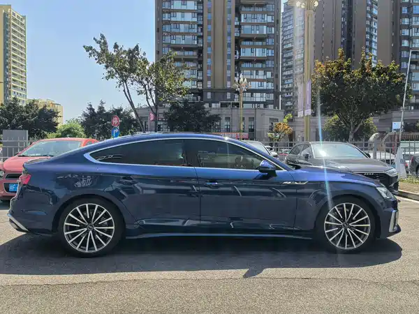 Audi A5 2022