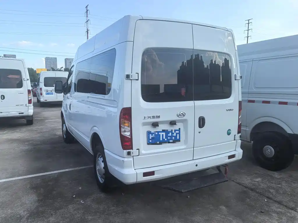 Maxus V80 2024