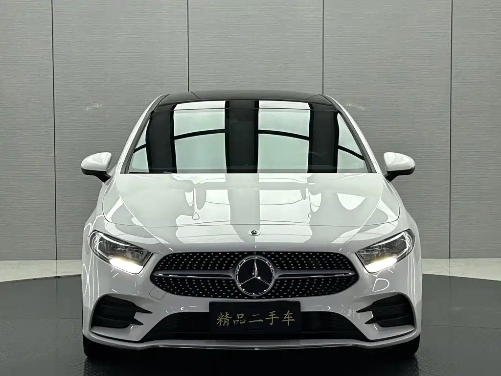 Mercedes-Benz A-Class 2022 — фото 2